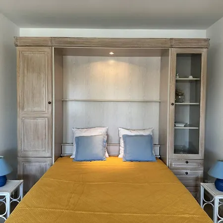 아파트 Moderne 2* Avec Balcon, Centre St Palais, Parking Securise - Fr-1-738-38 *