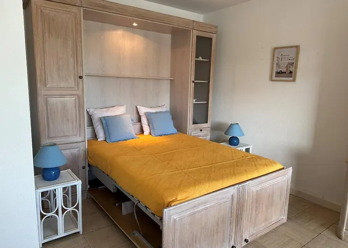 Moderne 2* Avec Balcon, Centre St Palais, Parking Securise - Fr-1-738-38